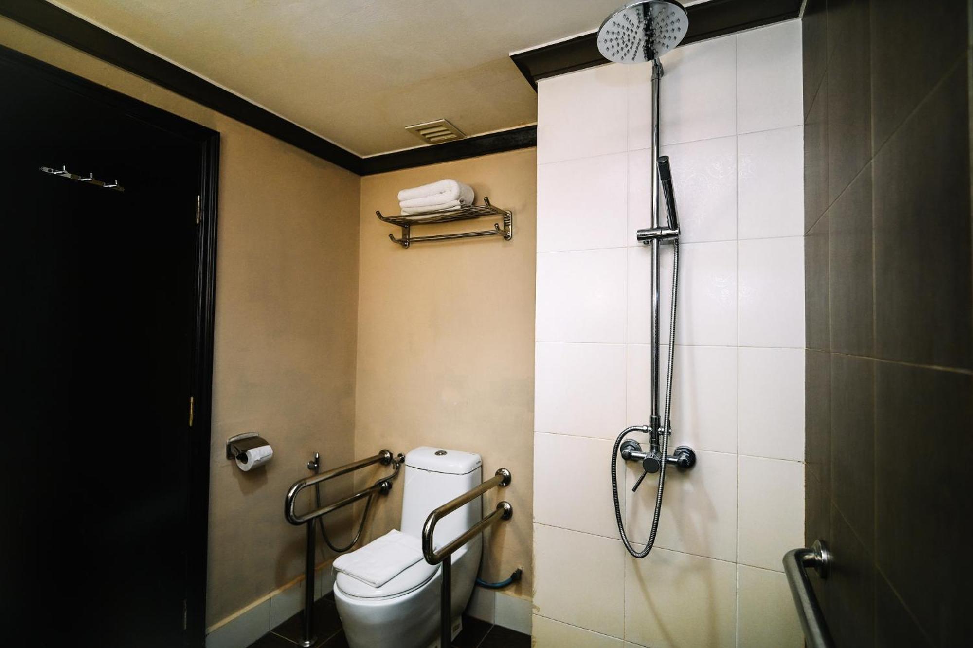 Kingston Hotel 9 - Jonker Street Malacca Exterior photo
